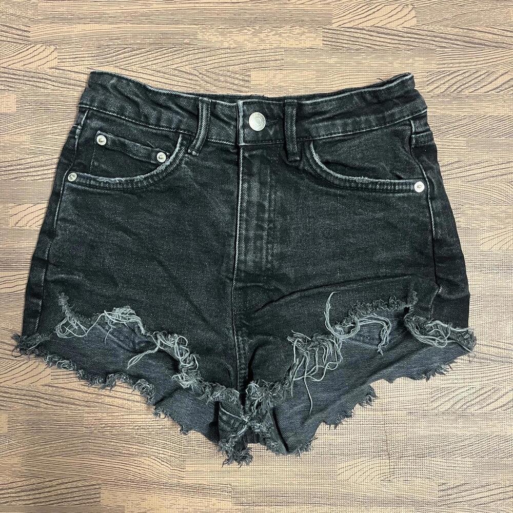 Zara High-Waist Black Frayed Denim Shorts